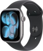 ساعة ابلApple Watch Series 11 ‏ إطار ألومنيوم رمادي فلكي مقاس 46 مم مع حزام رياضي أسود - مقاس متوسط/كبير